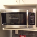 Danby Designer Stainless 900W 0.9 cu ft Microwave Oven Danby Designer Stainless 900W 0.9 cu ft Microwave Oven
